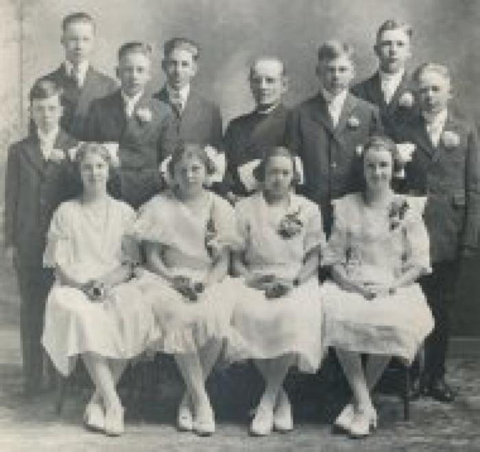 1922 Bernadotte Lutheran Confirmation
