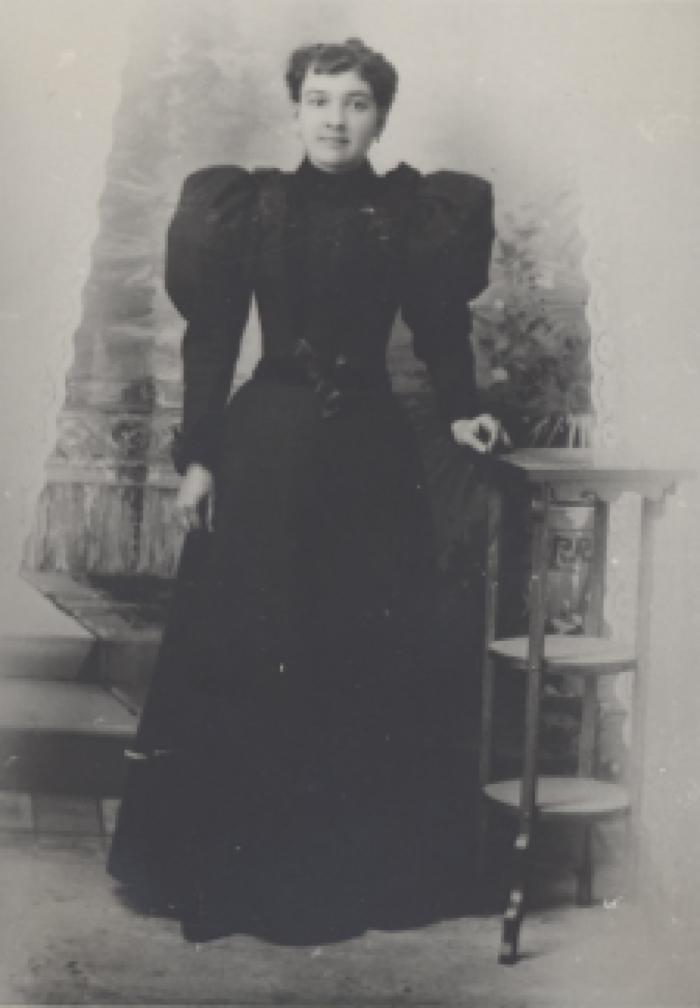 Hilda Kiefer Alfs