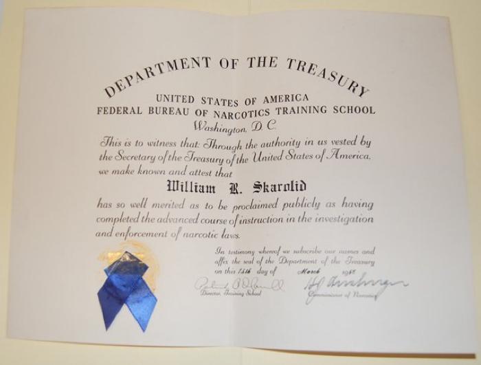 Certificate for Completing Narcotics Training for Willian R. Skarolid