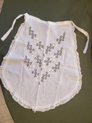 White Apron with Tatting and Lace, undated