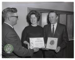 Bakkos receiving their awards