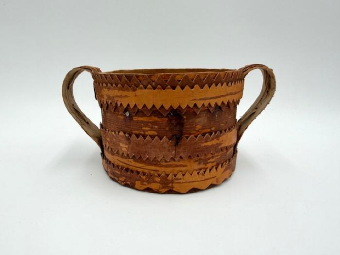 Birch Bark Bowl with Handles: Bowl