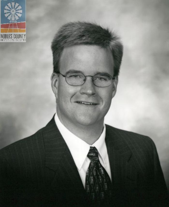 Prairie Bank Employee