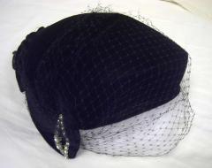 Ladies Pillbox Hat, 1945