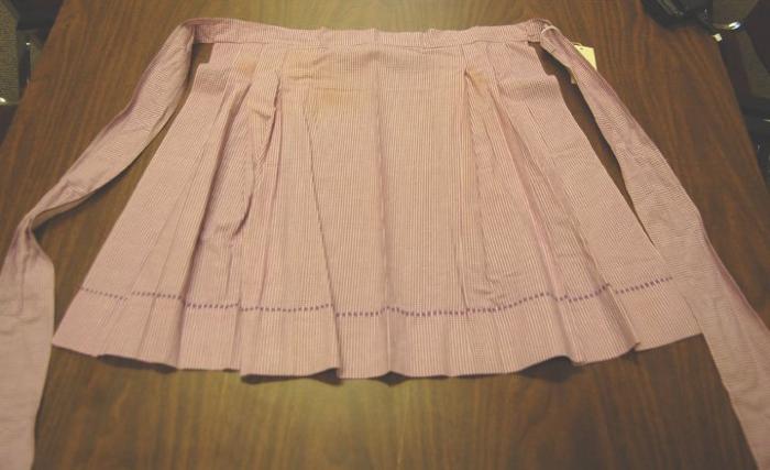 Ladies' Pleated Kitchen Apron, 1950