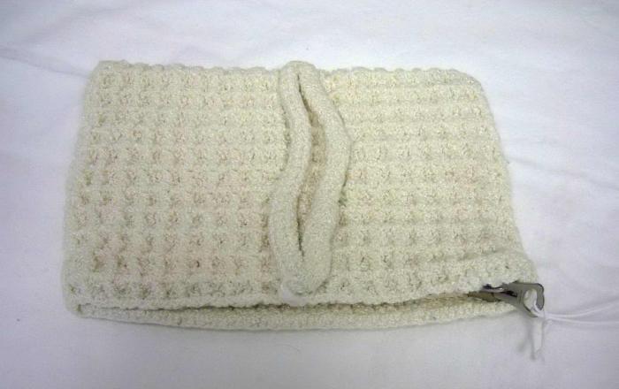Ladies White Crocheted Clutch Purse, 1950