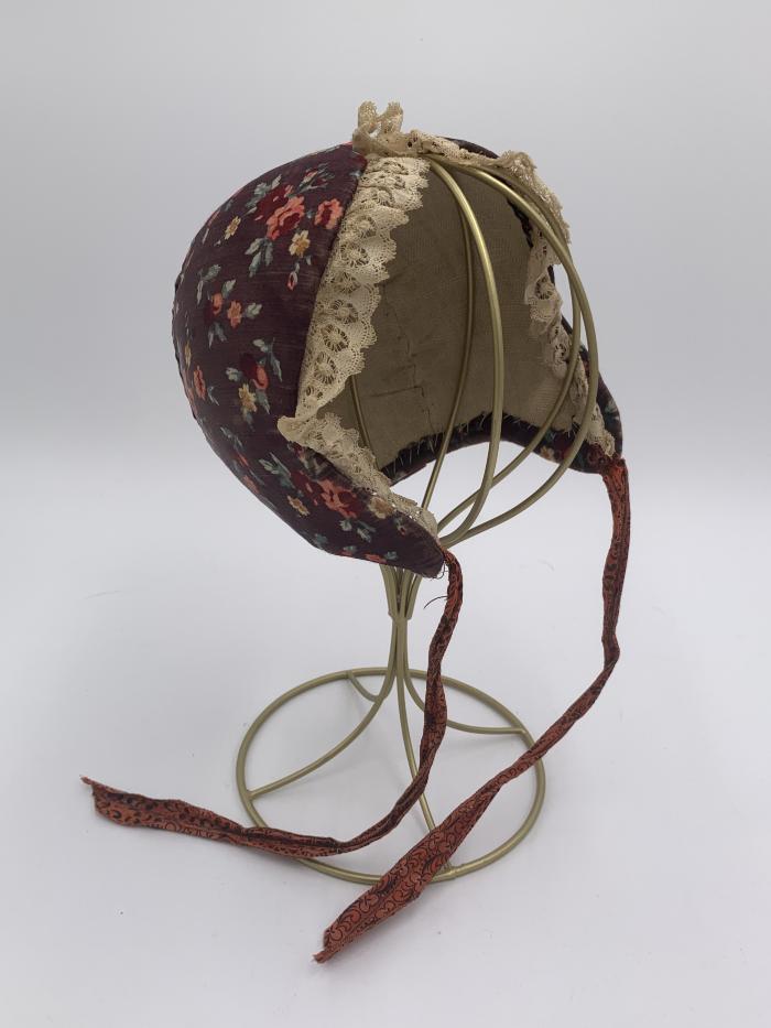 Purple Frame Cap: Folk Dress