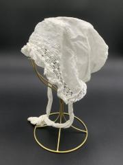 White Cotton Baby Bonnet with Embroidery and Lace: Baby Bonnet