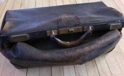 Leather trainman's Grip case