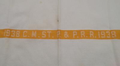 Hand towel, Milwaukee Road (Chicago, Milwaukee, St. Paul Railroad)