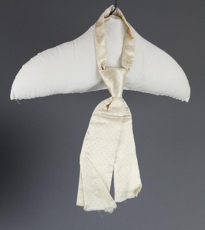 Cravat