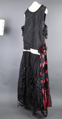 Gown