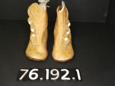 Shoes, child