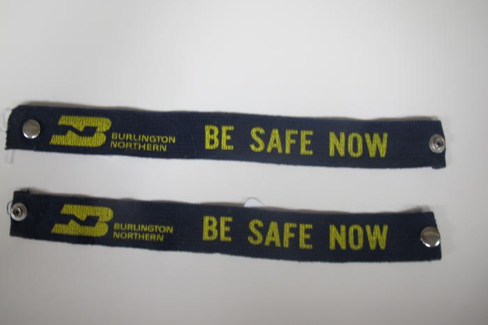 2 arm bands
