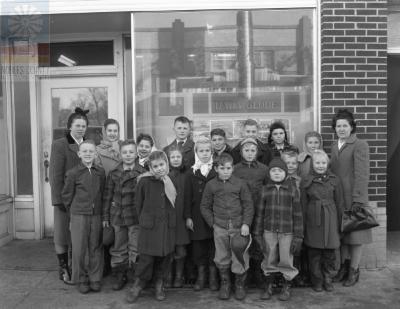 Rural School District 8 Teacher and Students Visit Globe