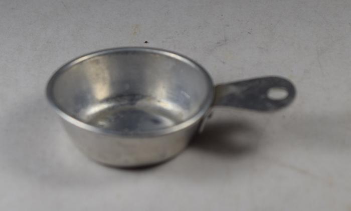 Cup, Measuring