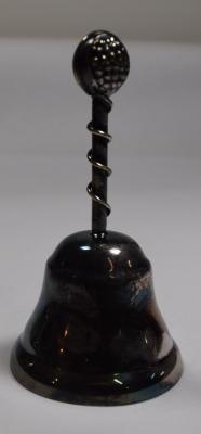Bell, Dinner